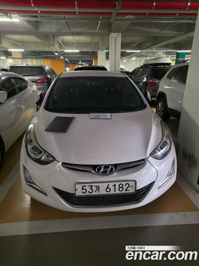Hyundai AVANTE 2015 — photo 1