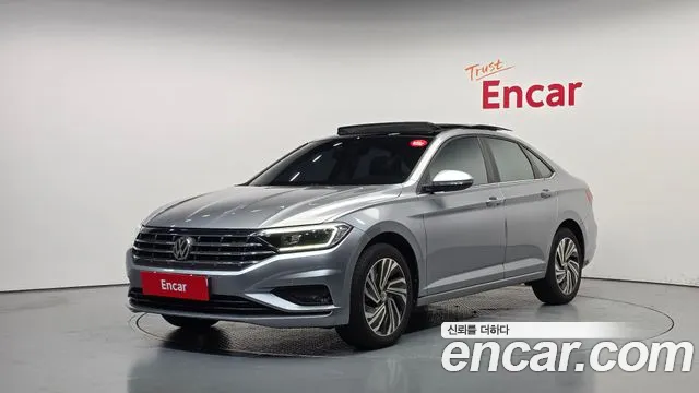 Volkswagen Jetta 2021 — photo 1
