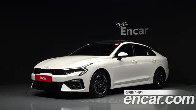 Kia K5 2024 — photo 1