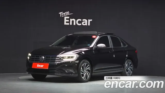 Volkswagen Jetta 2021 — photo 1