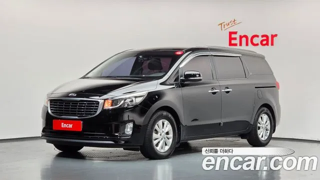 Kia Canival 2015 — photo 1