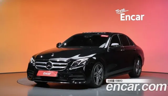 Mercedes-Benz E-Class 2019 — photo 1