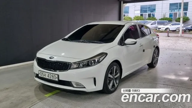 Kia K3 2017 — photo 1