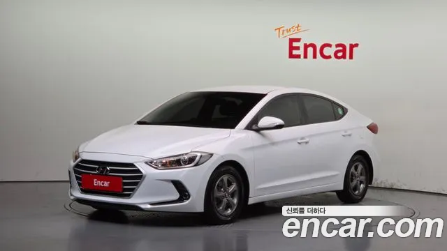 Hyundai AVANTE 2017 — photo 1