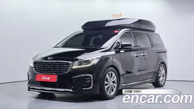 Kia Canival 2020 — photo 1