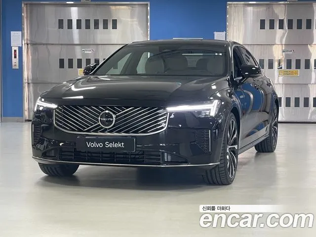 Volvo S90 2026 — photo 1