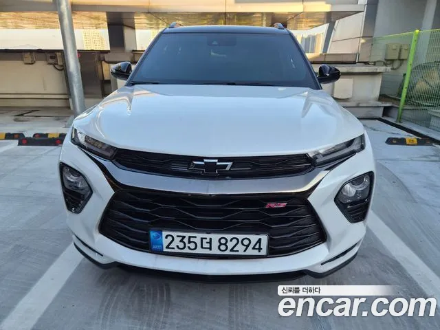 Chevrolet Korea Trailblazer 2023 — photo 1