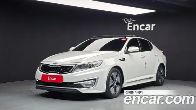 Kia K5 2013 — photo 1