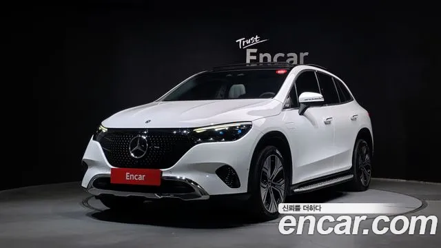 Mercedes-Benz EQE 2023 — photo 1