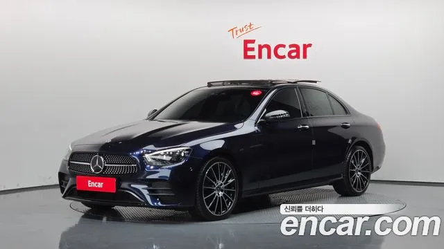 Mercedes-Benz E-Class 2023 — photo 1