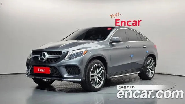 Mercedes-Benz GLE-Class 2018 — photo 1