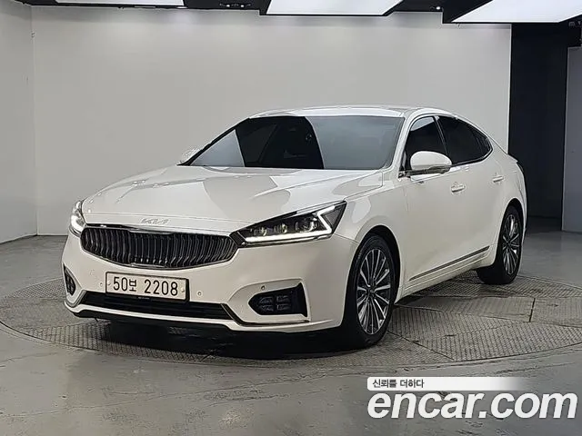 Kia K7 2019 — photo 1