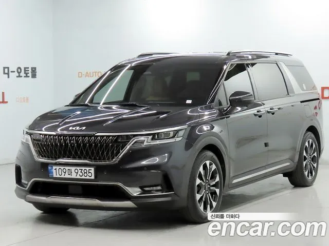 Kia Canival 2022 — photo 1