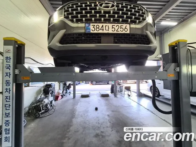 Hyundai Santafe 2022 — photo 1