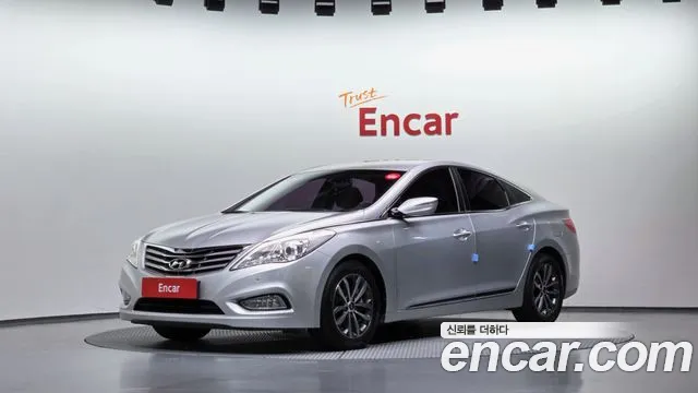 Hyundai Grandeur 2011 — photo 1