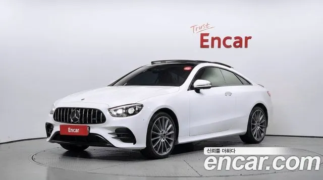Mercedes-Benz E-Class 2021 — photo 1
