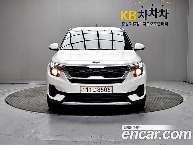 Kia Seltos 2022 — photo 1