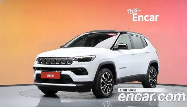 Jeep Compass 2022 — photo 1