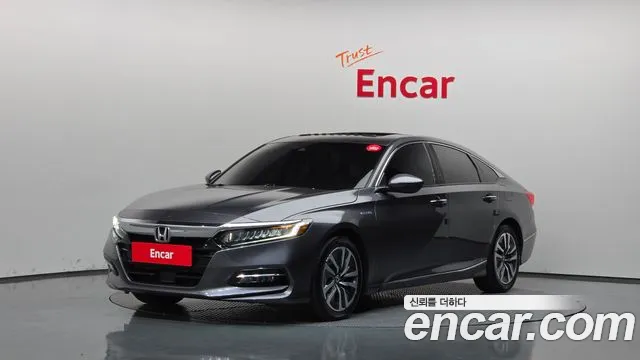 Honda Accord 2018 — photo 1