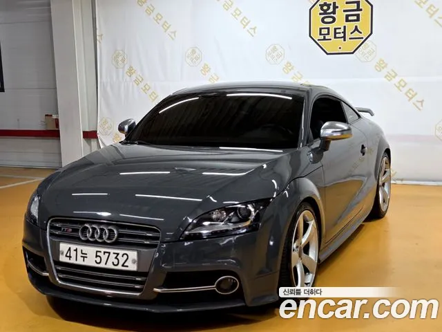 Audi TTS 2014 — photo 1
