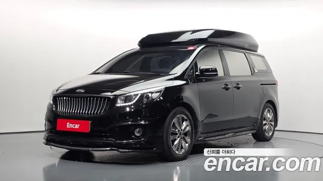 Kia Canival 2015 — photo 1