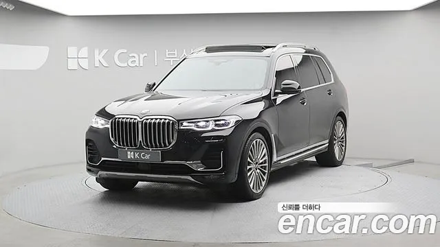 BMW X7 2021 — photo 1