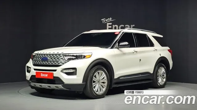 Ford Explorer 2020 — photo 1