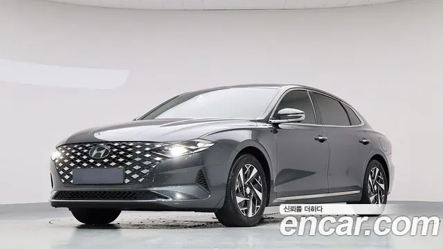 Hyundai Grandeur 2022 — photo 1