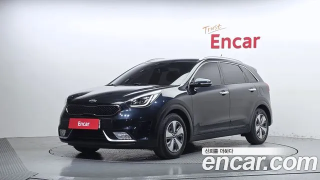 Kia Niro 2018 — photo 1
