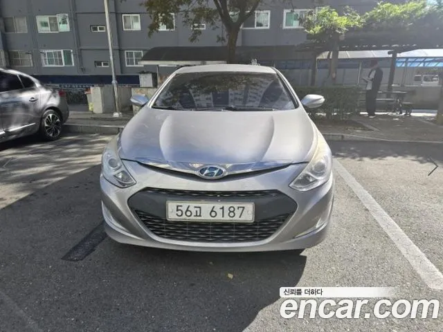 Hyundai Sonata 2012 — photo 1