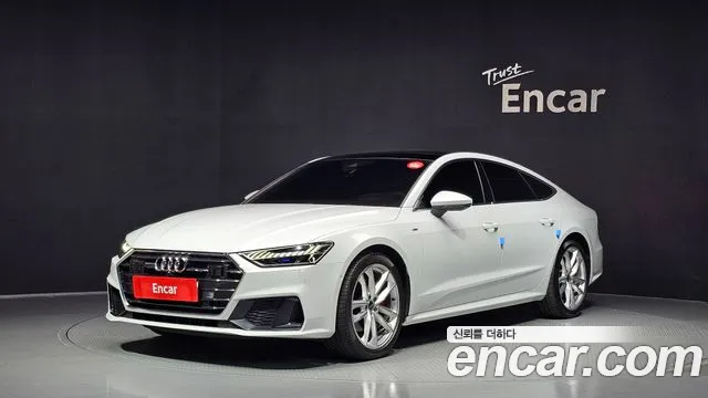 Audi A7 2023 — photo 1