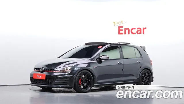 Volkswagen Golf 2015 — photo 1