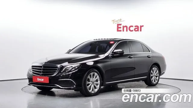 Mercedes-Benz E-Class 2018 — photo 1