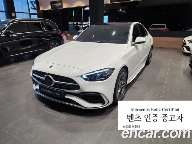 Mercedes-Benz C-Class 2026 — photo 1