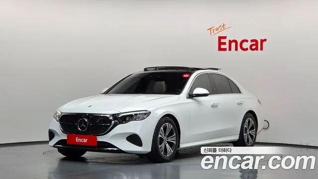 Mercedes-Benz E-Class 2024 — photo 1