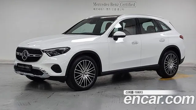 Mercedes-Benz GLC-Class 2026 — photo 1