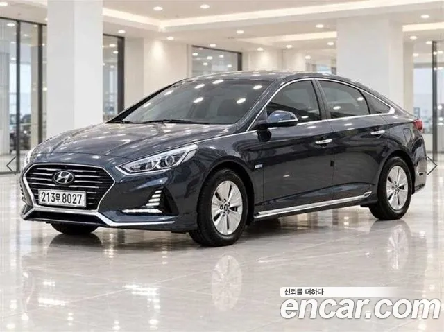 Hyundai Sonata 2018 — photo 1