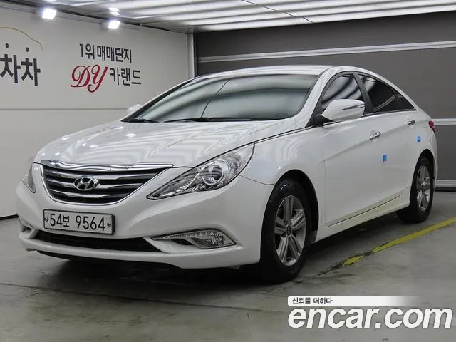 Hyundai Sonata 2013 — photo 1