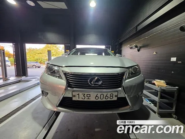 Lexus ES 2013 — photo 1