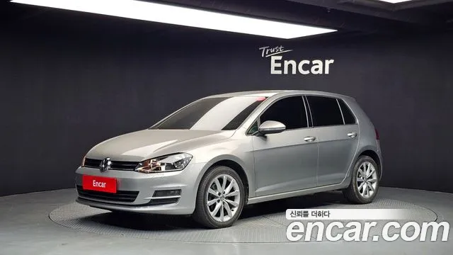 Volkswagen Golf 2014 — photo 1