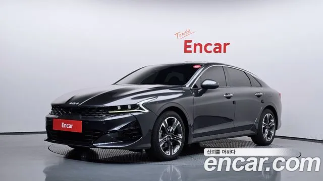 Kia K5 2022 — photo 1