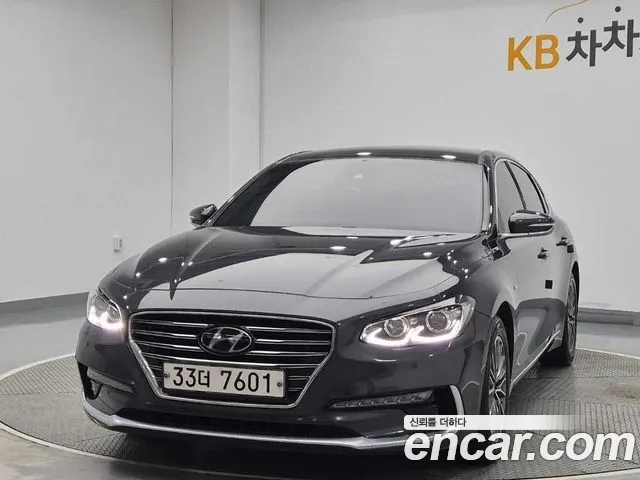 Hyundai Grandeur 2019 — photo 1