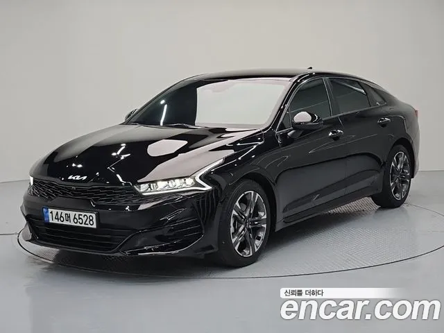 Kia K5 2022 — photo 1