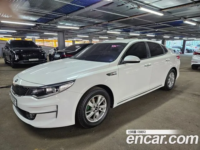Kia K5 2017 — photo 1
