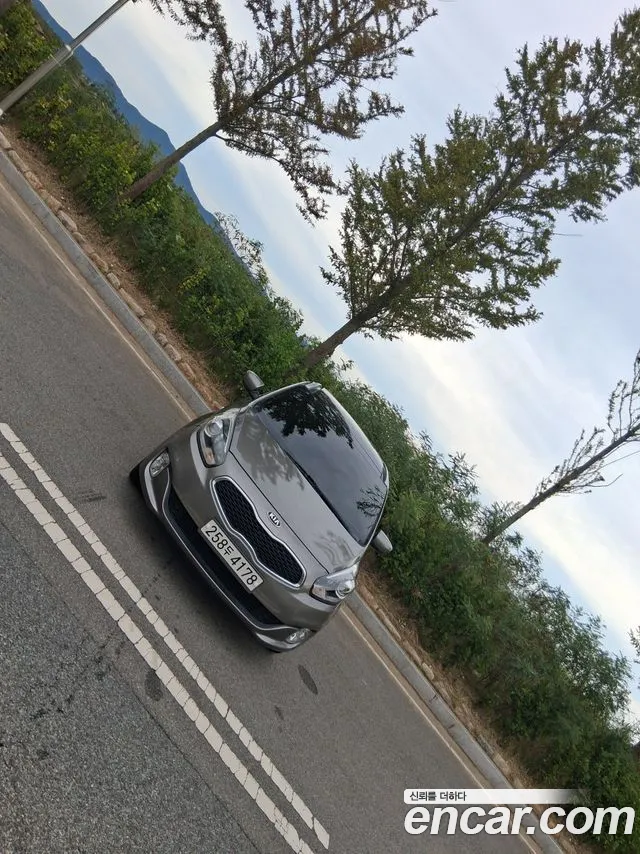Kia Carens 2014 — photo 1