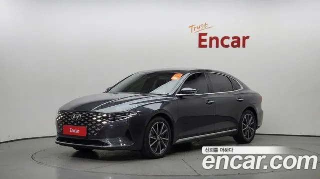 Hyundai Grandeur 2023 — photo 1