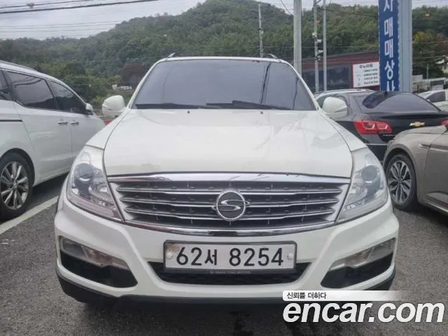 KG Mobility Rexton 2013 — photo 1