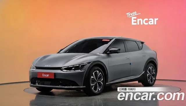 Kia EV6 2022 — photo 1