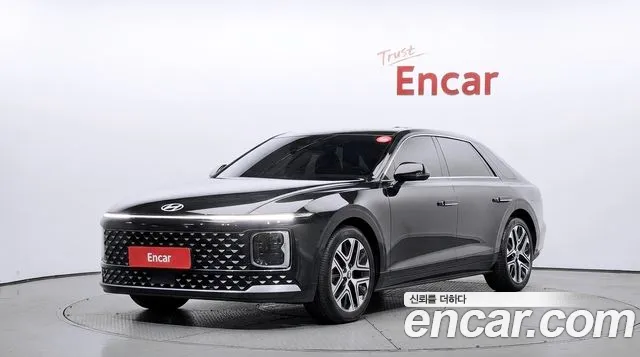 Hyundai Grandeur 2023 — photo 1
