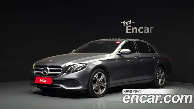 Mercedes-Benz E-Class 2019 — photo 1
